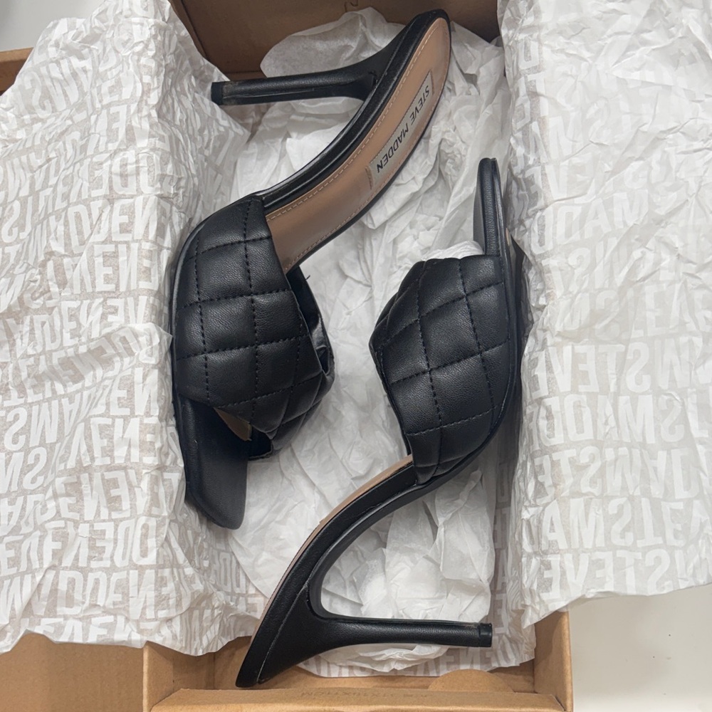 Steve Madden Black Quilted Heels